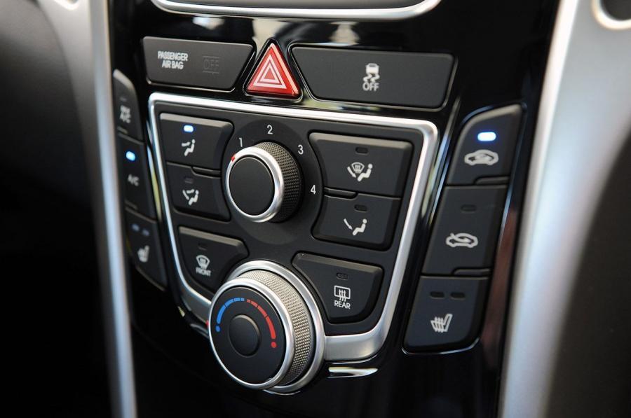  Hyundai Elantra GT 2012 года  (фото 108 из 151)